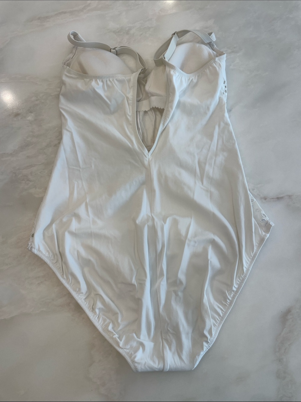 Profile by Gottex Women’s White Eyelet V-Neck One Piece Swimsuit-Size 10 - Picture 5 of 7